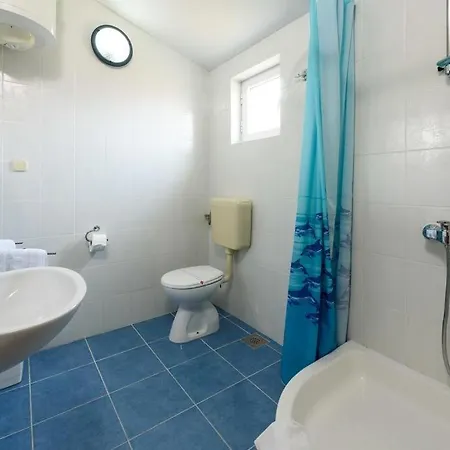 In With Seaview, Terrace, Air Condition, Wifi Trogir